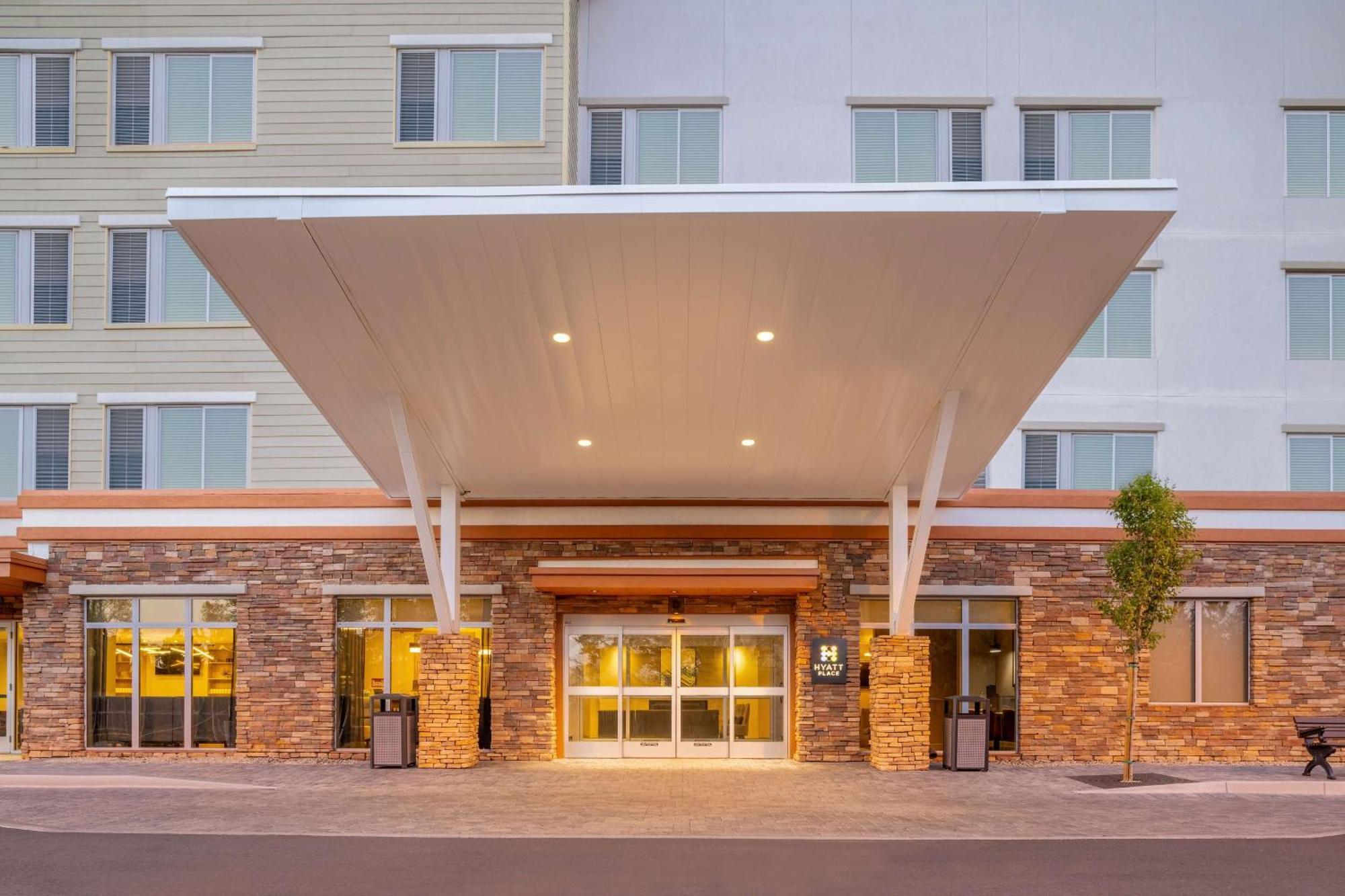 Hyatt Place フラッグスタッフ エクステリア 写真